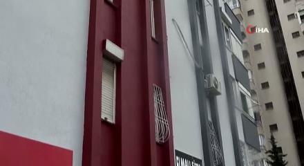 Antalya'da acı tesad&uuml;f! &Ouml;nce oğlu, şimdi de annesi binadan d&uuml;şerek hayatını kaybetti