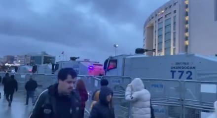 &Ccedil;ağlayan Adliyesi &ouml;n&uuml;nde 'Sadettin Saran' alarmı