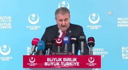 Destici: 'Asgari &uuml;cret bir l&uuml;tuf, yardım değildir'