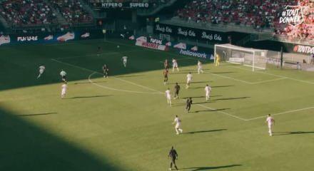 Galatasaray'ın orta saha adaylarından biri de Djaoui Cisse