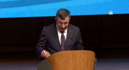 G&uuml;&ccedil;l&uuml; T&uuml;rkiye, g&uuml;&ccedil;l&uuml; Azerbaycan! Cumhurbaşkanı Yardımcısı Cevdet Yılmaz'dan yatırım &ouml;nerisi geldi