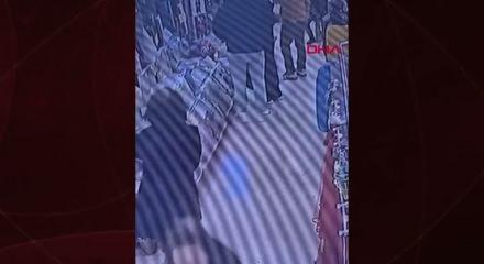 Hapis cezası onanan esnaf polisi karşısında g&ouml;r&uuml;nce olduğu yere yığıldı