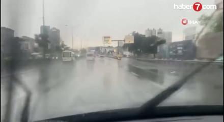 İstanbul'da sağanak yağış başladı