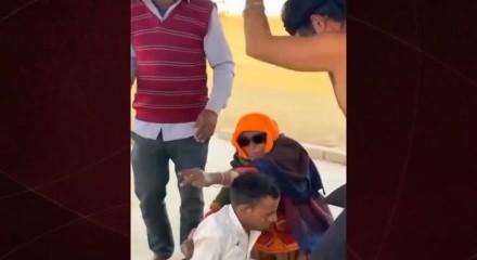 Hızını alamayan şifacı &ouml;nce oğlunu sonra annesine vurdu!