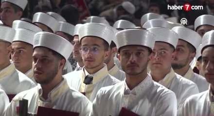 Şanlıurfa'da 571 hafız i&ccedil;in icazet t&ouml;reni d&uuml;zenlendi