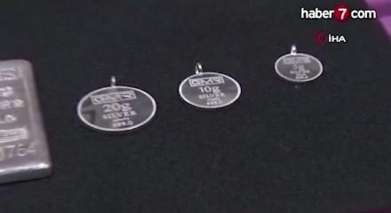 Tarihi zirve patlaması: Altın ve g&uuml;m&uuml;ş rallisi hız kesmiyor!