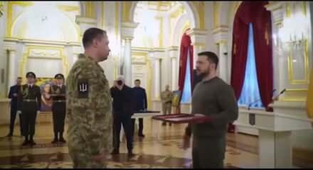 ABD basınından Zelenskiy'i &uuml;zen haber!  Halefini resmen a&ccedil;ıkladılar