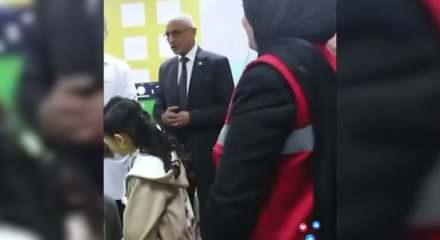 Angelina Jolie Refah Sınır Kapısı&rsquo;nda: Filistinli yetim &ccedil;ocuklarla duygusal buluşma