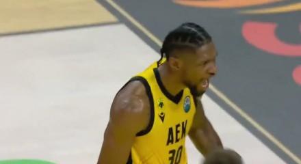 Fenerbah&ccedil;e, Gabonlu pivot Chris Silva'yı kadrosuna kattı