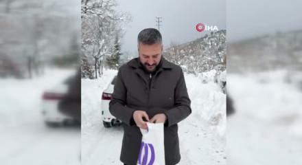 Karab&uuml;k'te Belediye başkanı kaybolan emanetin parasını cebinden &ouml;dedi