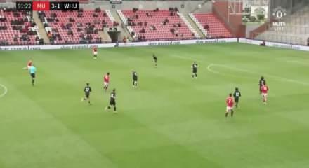 Manchester United'ın sol kanadı S&uuml;per Lig'e... Transfer an meselesi