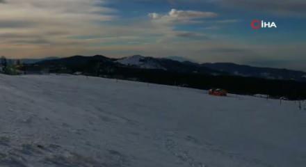  T&uuml;rkiye&rsquo;nin en y&uuml;ksek kar kalınlığı &ouml;l&ccedil;&uuml;ld&uuml;! İşte ilk 10 sıra