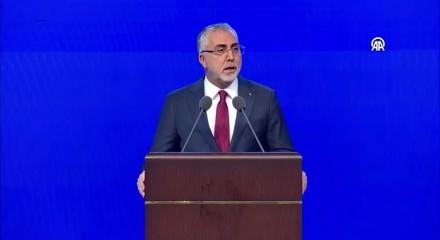 Bakan Vedat Işıkhan gen&ccedil;leri ilgilendiren rekor işe alım hakkında a&ccedil;ıklamalarda bulundu