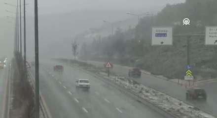 Başkentte kar yağışı etkili oluyor