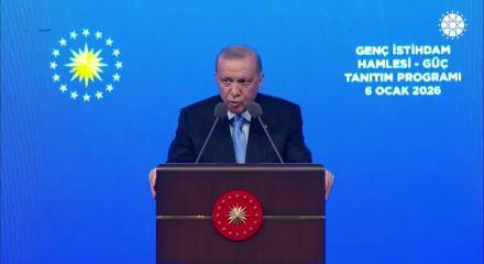 Cumhurbaşkanı Erdoğan "Meslek liselerini tekrar cazibe merkezi haline getirdik" dedi