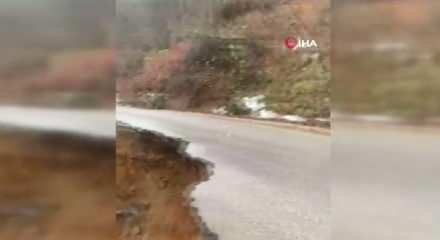 D&uuml;zce'de 3 g&uuml;n arayla iki heyelan: Yol kapandı!