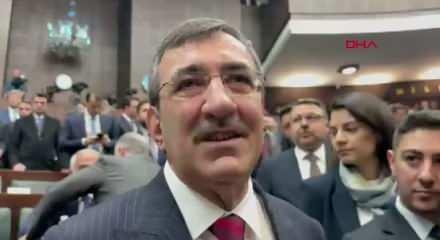 En d&uuml;ş&uuml;k emekli aylığının yeninden d&uuml;zenlemesi konusunda Cevdet Yılmaz'dan ilk s&ouml;zler!