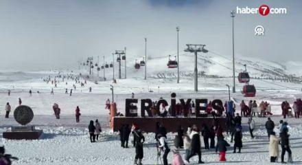 Erciyes 23 g&uuml;nde 550 bin turist ağırladı