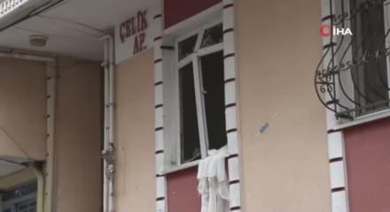 Esenyurt&rsquo;ta 4 katlı binanın giriş katında patlama: Olay yerine ekipler sevk edildi