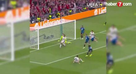 Fenerbah&ccedil;e'den Lookman i&ccedil;in tarihi teklif!