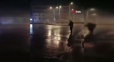 Halep operasyonu YPG'yi b&ouml;ld&uuml;! İ&ccedil; &ccedil;atışma &ccedil;ıktı!