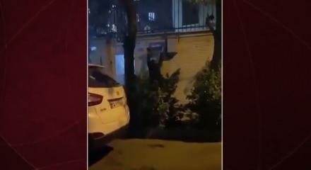 İran'da g&ouml;stericiler sokakların adlarını "'Trump Sokağı" olarak değiştirmeye başladı