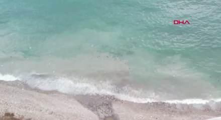  İSKİ'nin arıtma tesisinden bırakılan suyla denizin rengi değişti