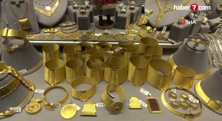 İslam Memiş'ten altın i&ccedil;in kritik uyarı! 'En az 1000 lira d&uuml;ş&uuml;ş olur'