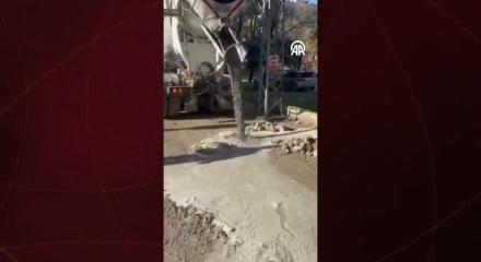 Kanalizasyon hattına beton d&ouml;ken firmanın faaliyetleri durduruldu