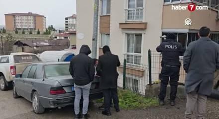 Karab&uuml;k'te istinat duvarı mahallede panik oluşturdu!