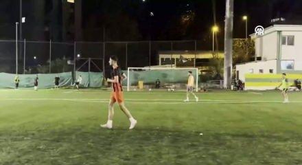 Kuştepe'de futbol, &ouml;n yargılara karşı m&uuml;cadele sahası oldu