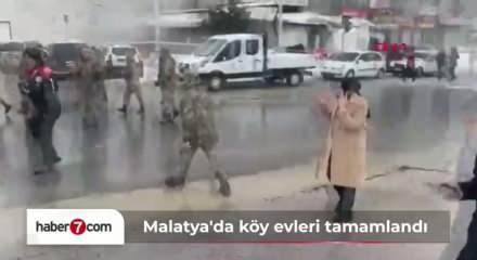 Malatya&rsquo;da deprem sonrası k&ouml;y evleri tamamlandı! Hak sahiplerine teslim edildi