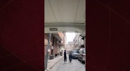 İstanbul'da s&uuml;t&ccedil;&uuml;lerin b&ouml;lge kavgası: Eşkıya gibi yol kesip tehdit etti