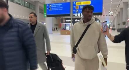 Trabzonspor, Chibuike Nwaiwu transferini a&ccedil;ıkladı