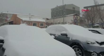 70 ilde sıcaklıklar sıfırın altına d&uuml;şt&uuml;, en soğuk il&ccedil;e &Ccedil;aldıran oldu