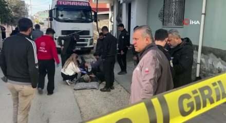 Adana'da sokakta tartıştığı dayısını silahla yaraladı