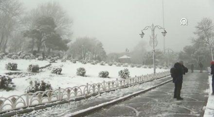 AKOM a&ccedil;ıkladı, İstanbul'a lapa lapa yağacak kar geliyor!