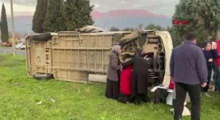 Aydın'da iş&ccedil;i servisi devrildi: &Ccedil;ok sayıda yaralı var!