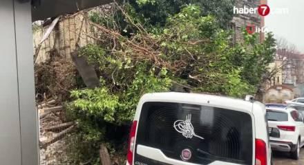 Bolu'da metruk bina &ccedil;&ouml;kt&uuml;