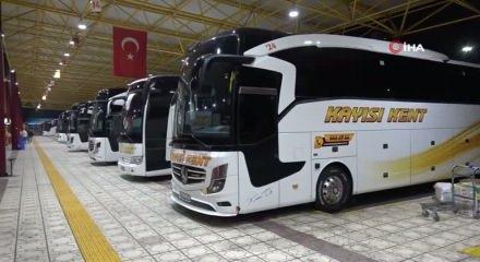 Kar yağışı nedeniyle şehirlerarası otob&uuml;s seferleri durduruldu