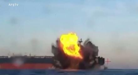 Karadeniz'de Yunanistan'a ait tankerler vuruldu