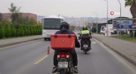 Maaş artışını beğenmeyen kuryelerden kontak kapatma eylemi!