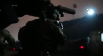 MSB, SAT komandolarının rehine kurtarma eğitimine ilişkin g&ouml;r&uuml;nt&uuml;leri paylaştı