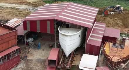 Of'tan Senegal'e balık&ccedil;ı teknesi ihracatı