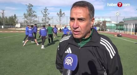 Şanlıurfa'da eski futbolcuların kurduğu takım 2,5 senede &ccedil;ıktığı her ma&ccedil;ı kazandı