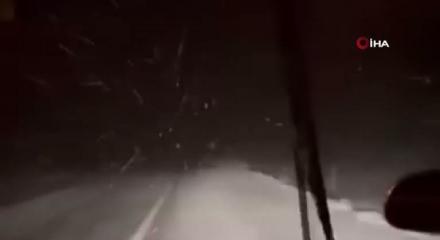 Silivri ve &Ccedil;atalca'da kar yağışı başladı