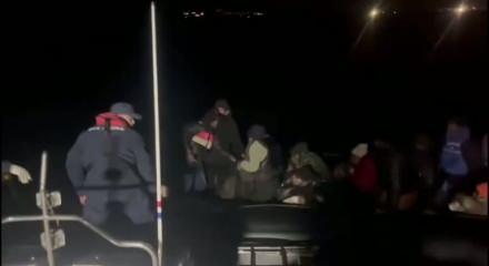 81 ilde d&uuml;zensiz g&ouml;&ccedil;e karşı film gibi operasyon! 