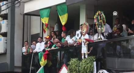 Afrika Kupası'nı kazanan Senegalli yıldızlara deniz kenarından arsa verildi