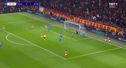 Aslan Madrid'i elinden ka&ccedil;ırdı! 