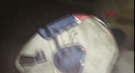 Batman'da ahırdan uzun namlulu silahlar ele ge&ccedil;irildi